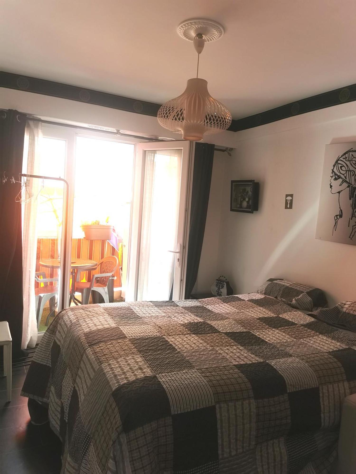 Chambre Chez L'Habitant - Room In The Owner'S Apartment Niza Exterior foto